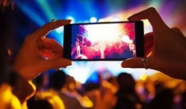 短视频开场,探秘古老村落，探寻民间艺术宝藏